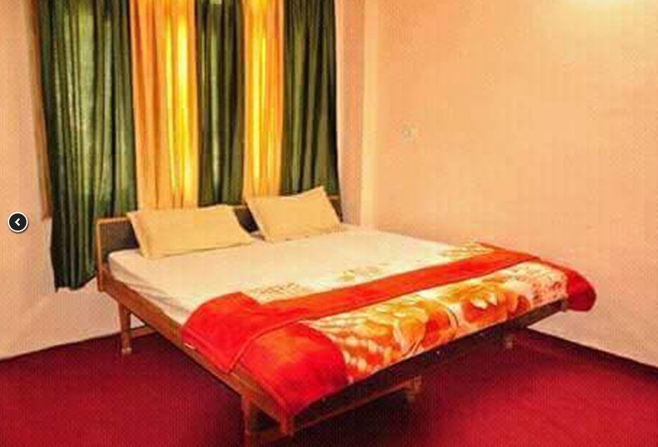 Moksha Hotel Kasol Bagian luar foto