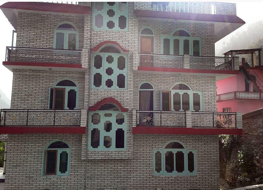 Moksha Hotel Kasol Bagian luar foto